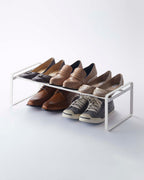 Étagère à chaussures Frame extensible et empilable, coloris blanc, vue principale.