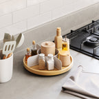 Plateau tournant compartimenté Bellwood, option Blanc-naturel ; détail du produit.